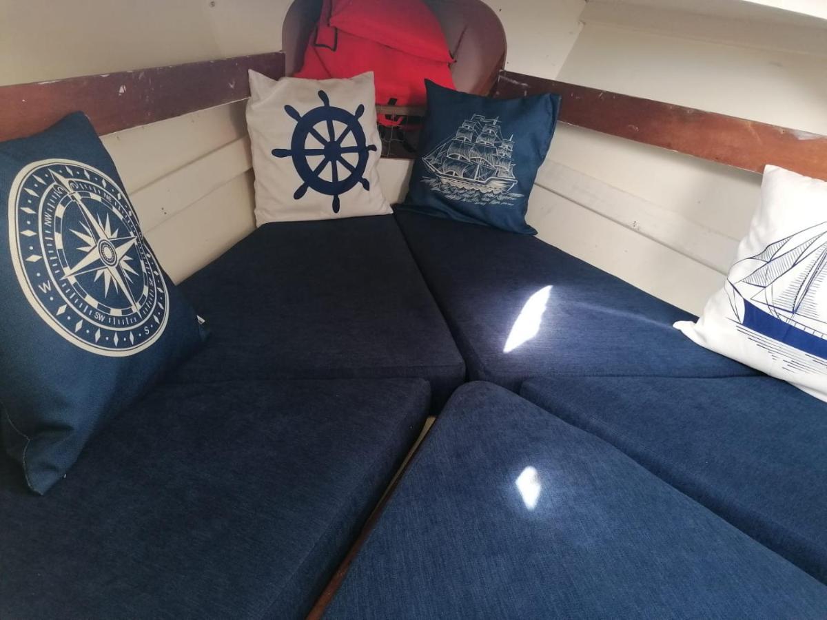 Hotel Bateau à quai à La Rochelle  Extérieur photo